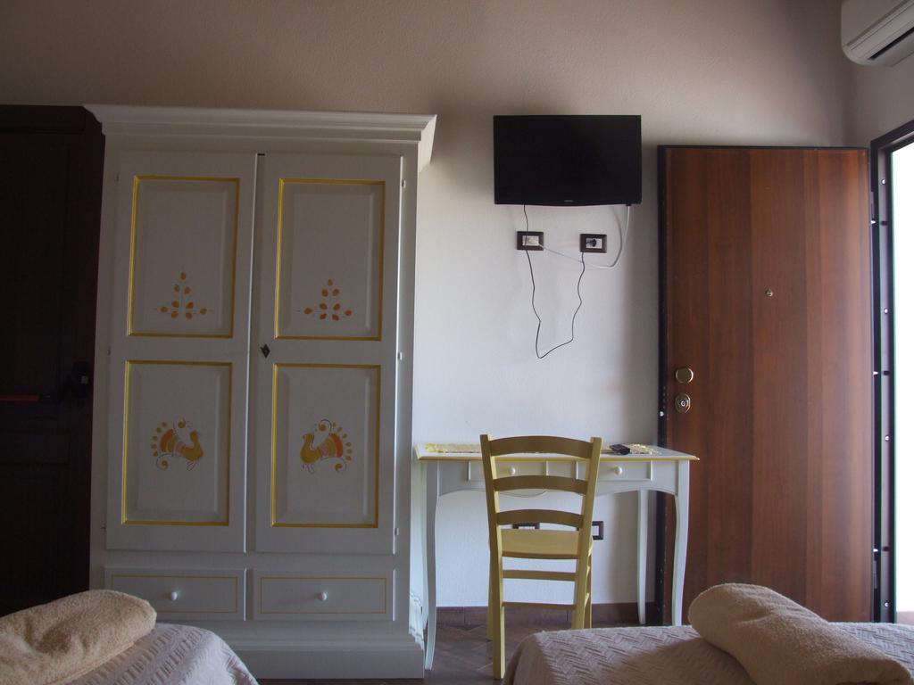 Agriturismo Locoe Oliena Dış mekan fotoğraf