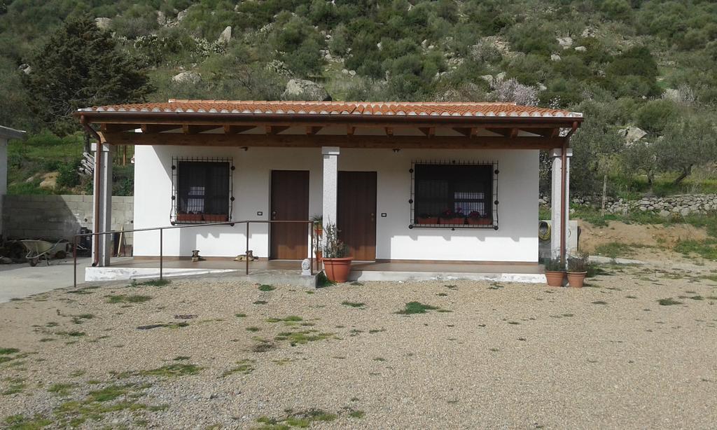 Agriturismo Locoe Oliena Dış mekan fotoğraf